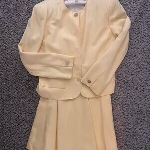 Dior Women's Cream Two-Piece Skirt Suit